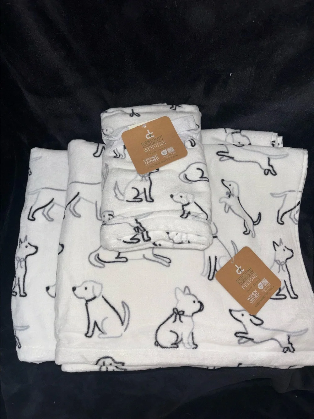 Dog Dachshund Bath Towels in Black & White - 2 Towels & Set of 2 Hand Towels